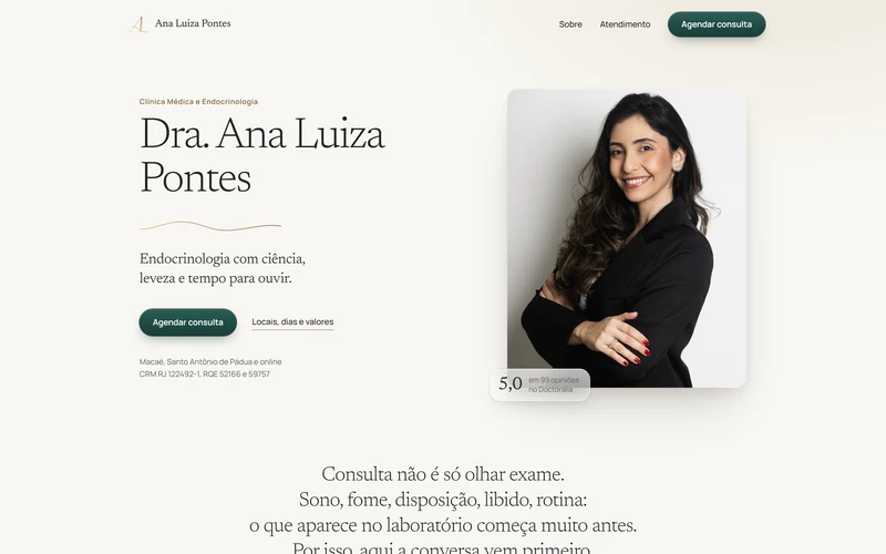 Primeira tela do site da Dra. Ana Luiza Pontes: nome em serifa, retrato e botão de agendar.